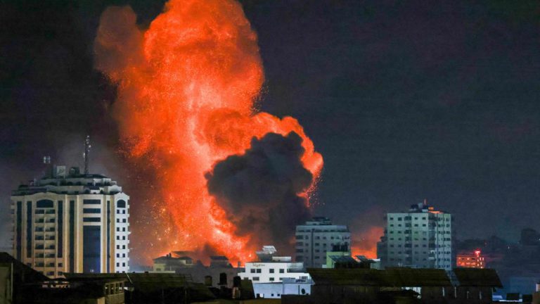 ISRAEL BOMBARDEÓ CONTRA  LA FRANJA DE GAZA
